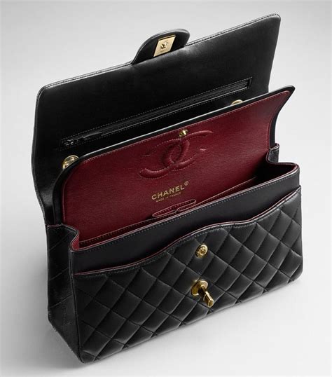 11.12 classic flap chanel|chanel classic flap small price.